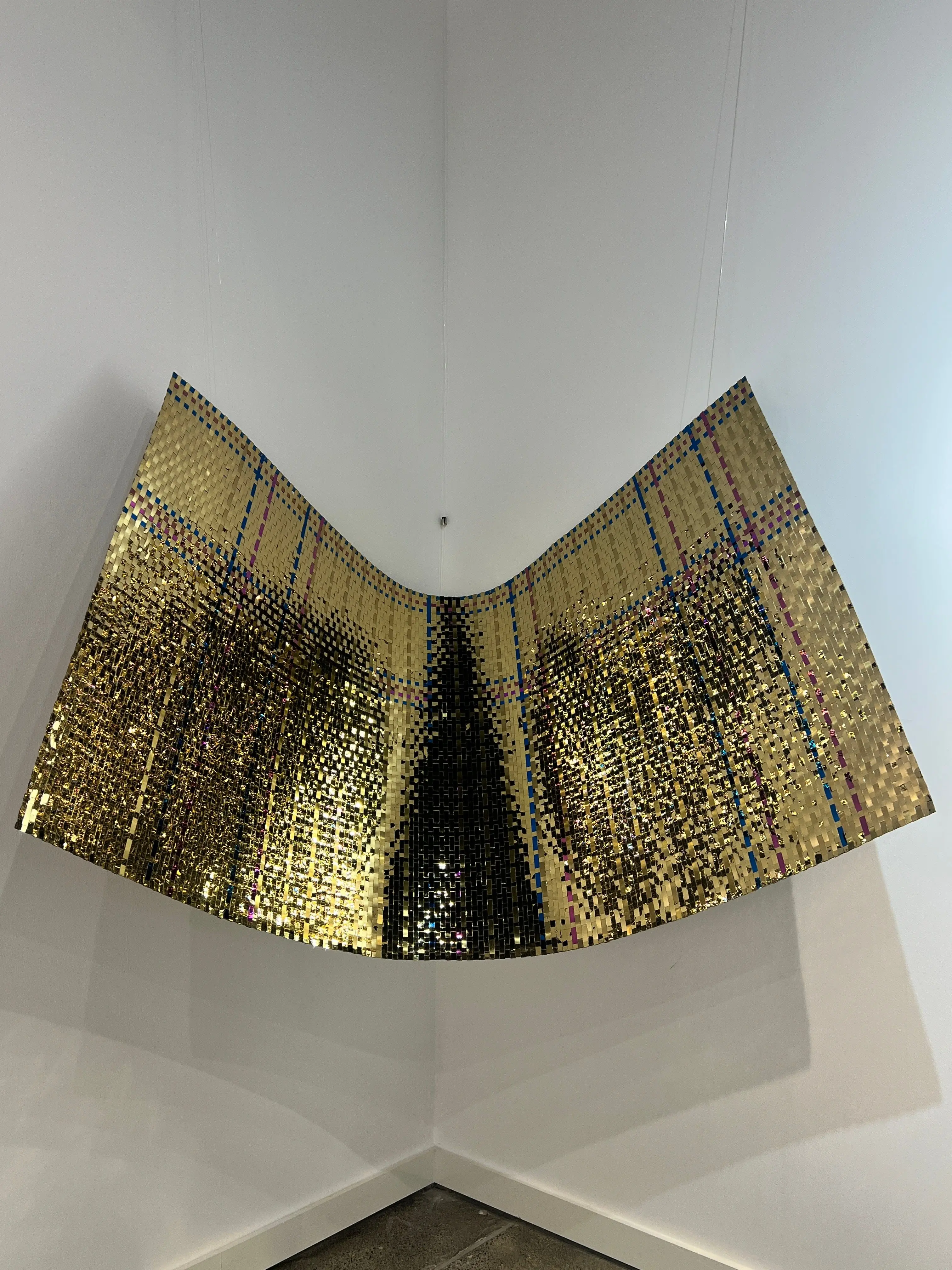 Woven metal using traditional Haseer and Chatai technique