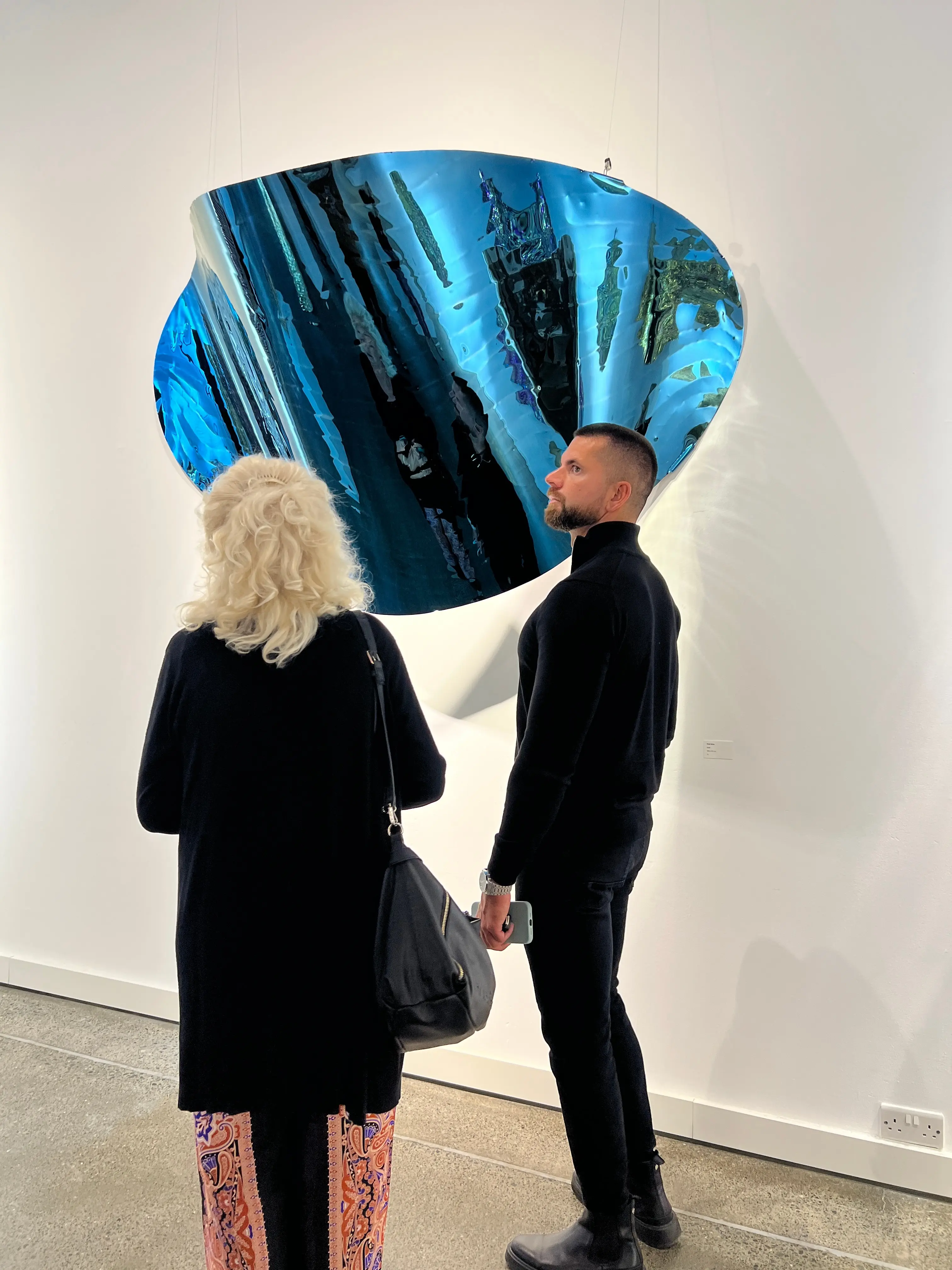 Threads of Reflection, installation view